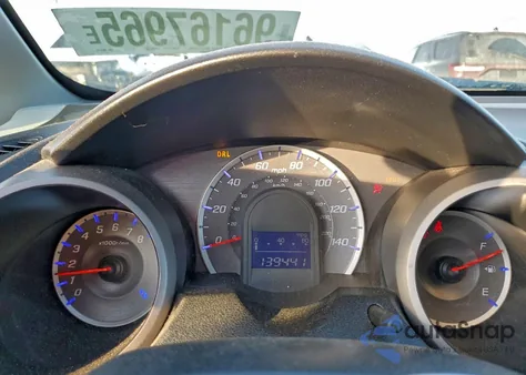 2009 Honda Fit z USA, uszkodzony, nr VIN JHMGE88229S062276